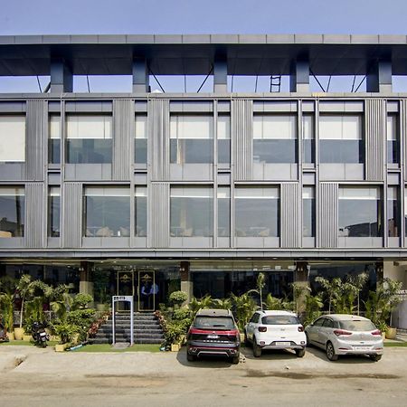 Hotel The Prithvi Near Delhi Airport New Delhi Exterior foto